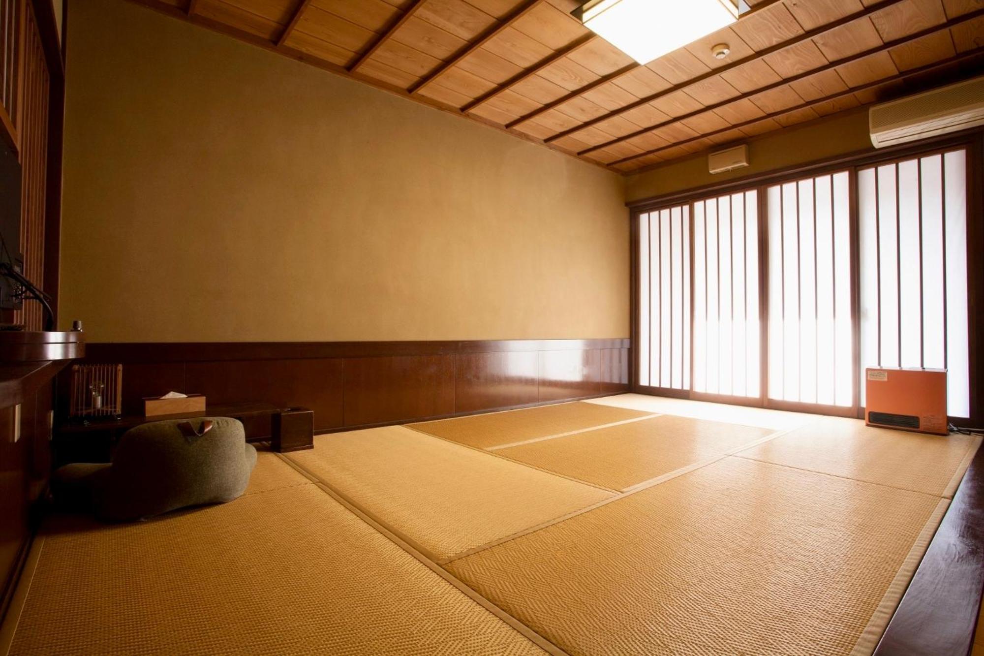 Satonoyu Waraku 13 Years Or Older Hotel Minamioguni Ngoại thất bức ảnh