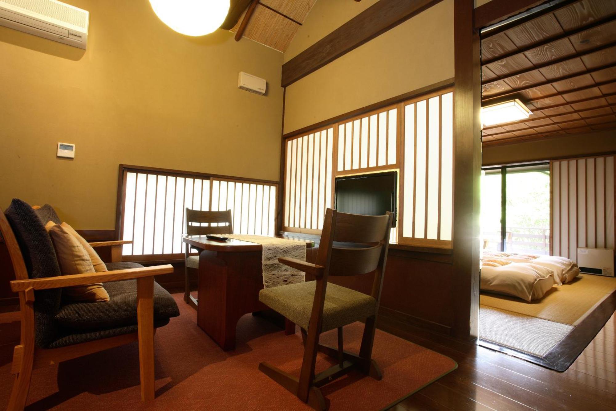 Satonoyu Waraku 13 Years Or Older Hotel Minamioguni Phòng bức ảnh